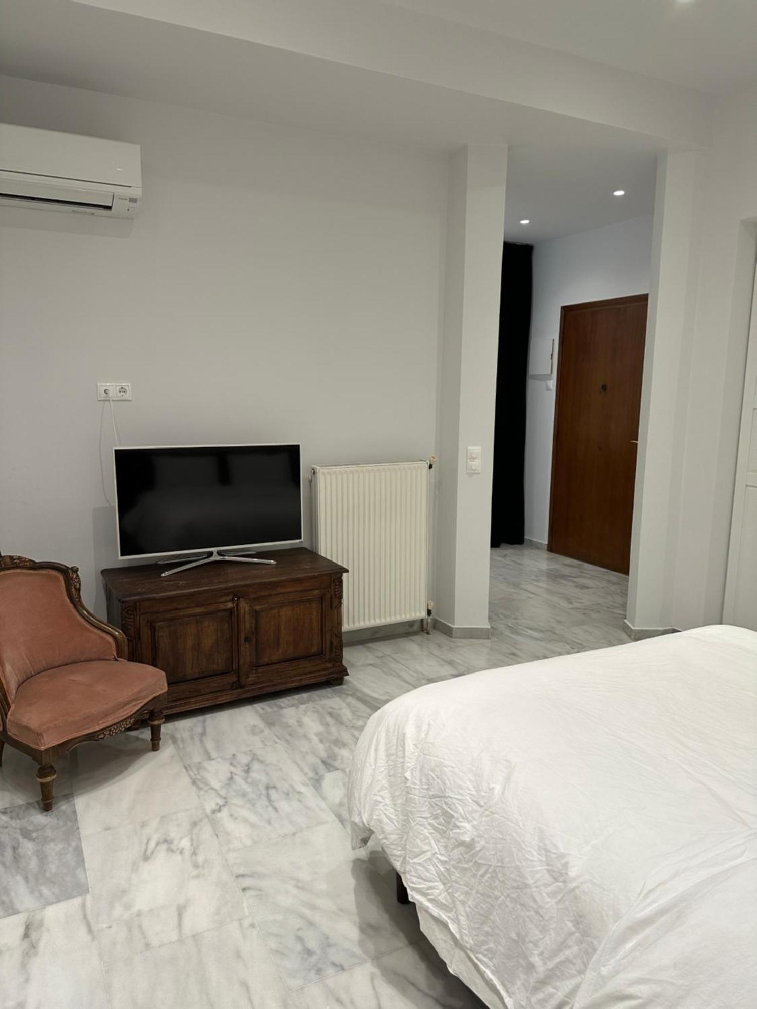 Palace Apartment Athena Bagian luar foto