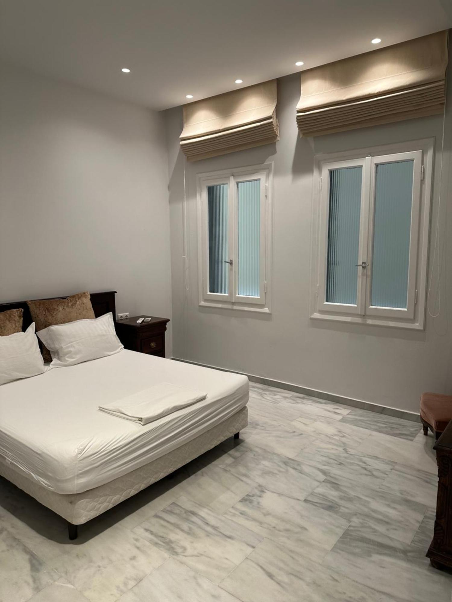 Palace Apartment Athena Bagian luar foto